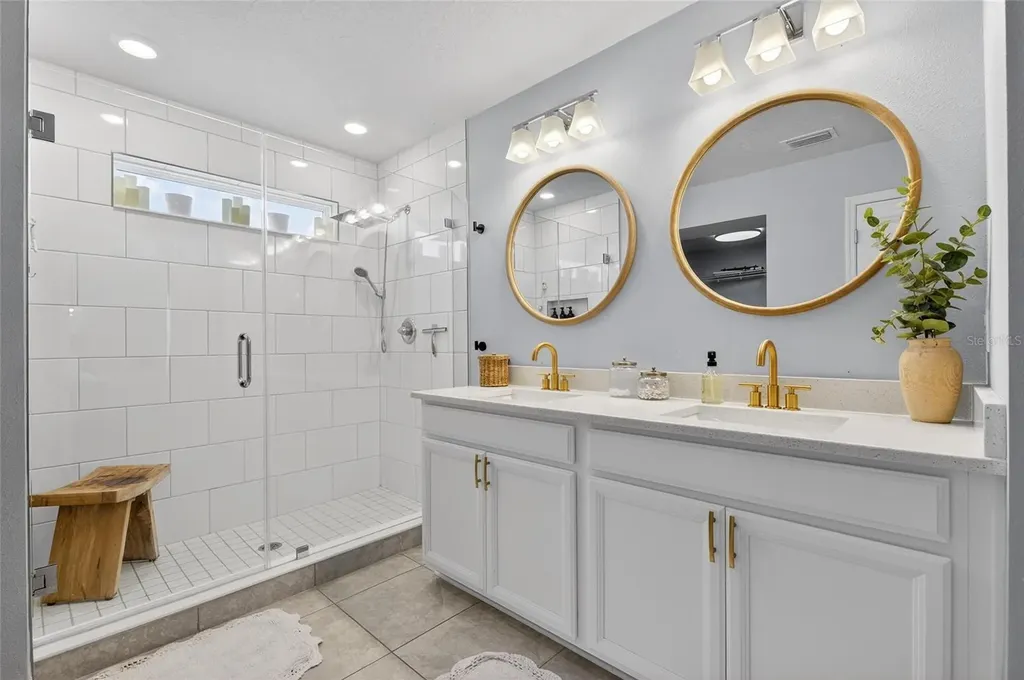 6066 Golden Nettle Drive Apollo Beach FL 33572