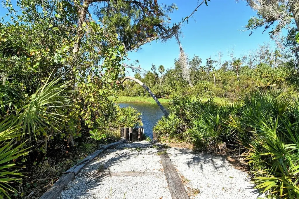 7698 Plantation Circle Bradenton FL 34201