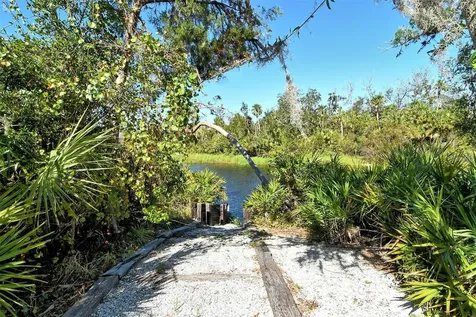 7698 Plantation Circle Bradenton FL 34201