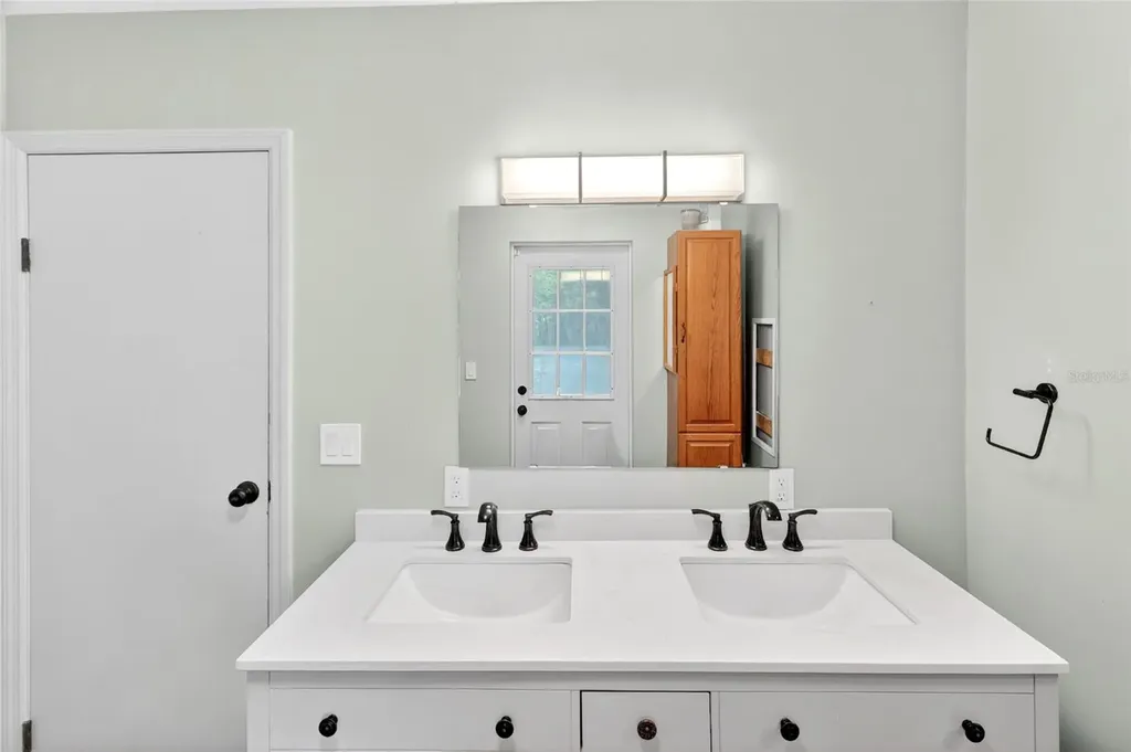 16803 NW State Road 45 High Springs FL 32643