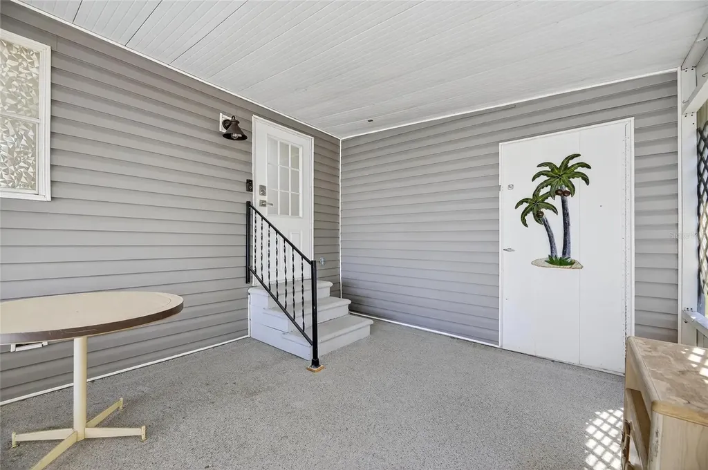 37036 8th Avenue Zephyrhills FL 33542