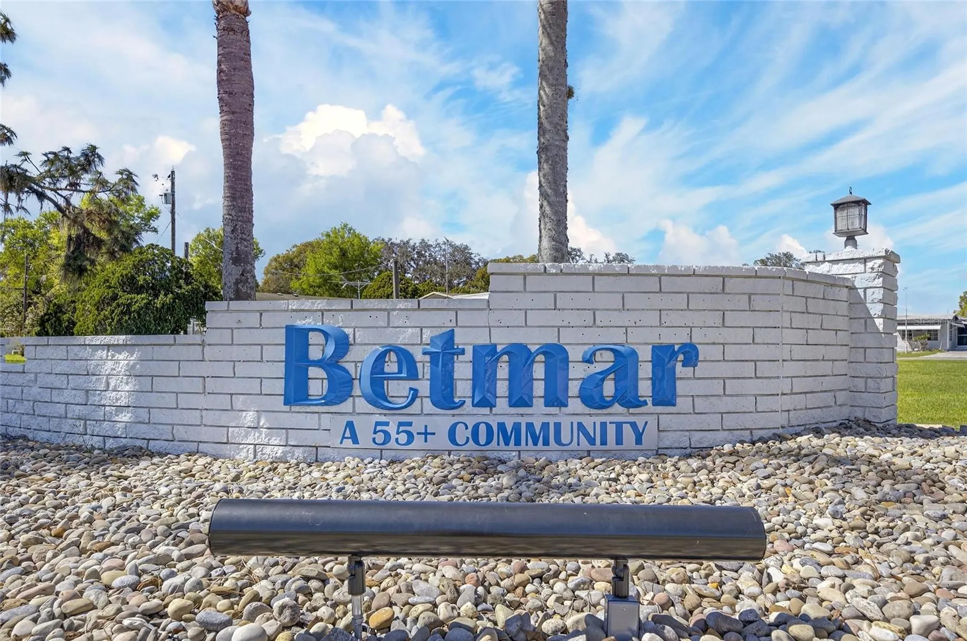 37036 8th Avenue Zephyrhills FL 33542