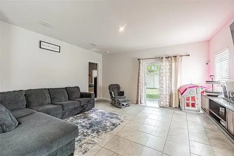 35045 Jomar Avenue Zephyrhills FL 33541