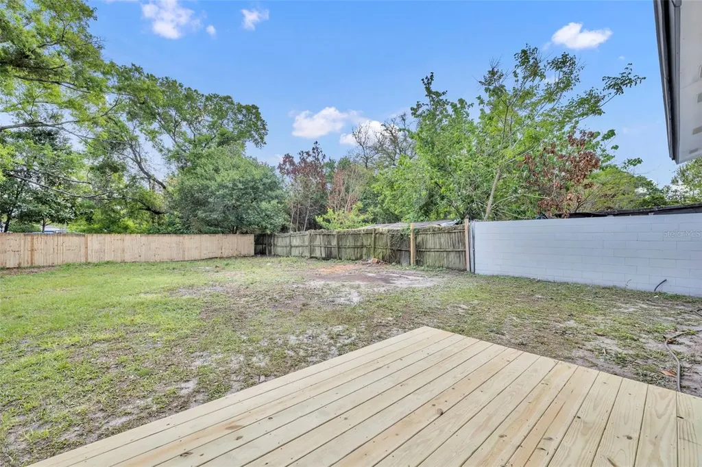 2005 Hartwell Avenue Sanford FL 32771