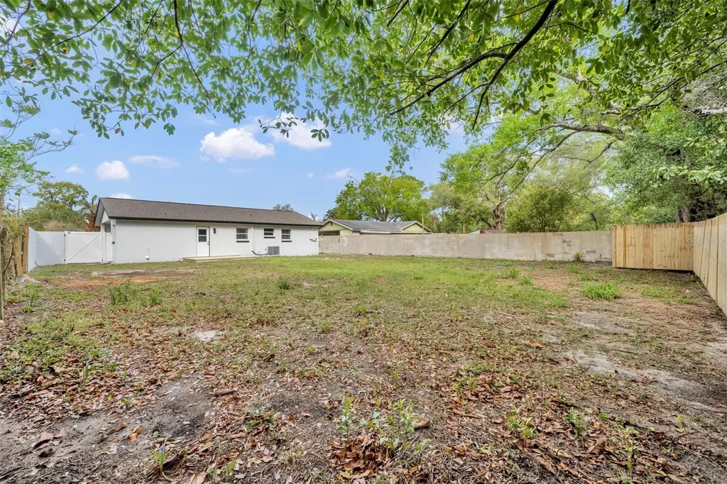 2005 Hartwell Avenue Sanford FL 32771