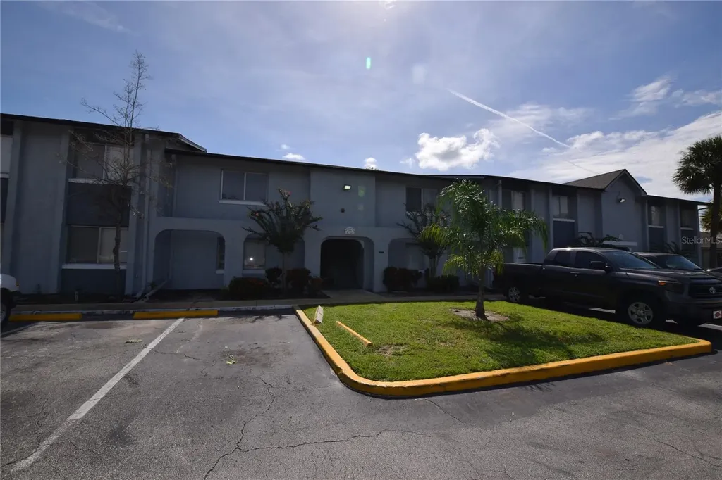 4703 S Texas Avenue Orlando FL 32839