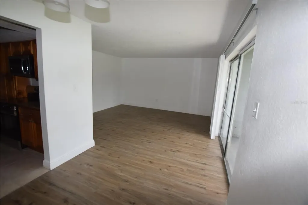4703 S Texas Avenue Orlando FL 32839