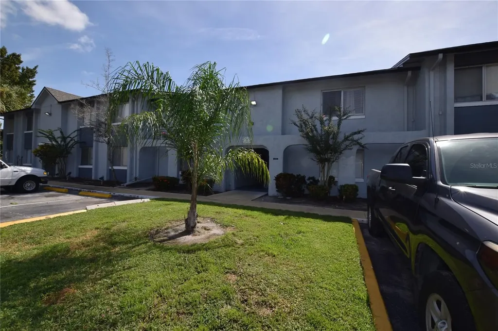 4703 S Texas Avenue Orlando FL 32839