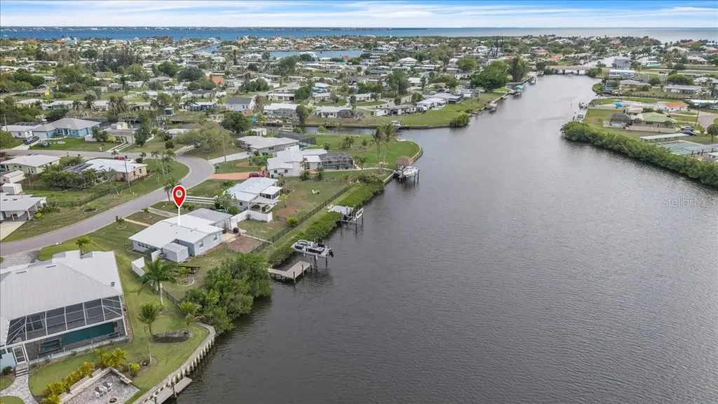 137 Poinsettia Circle NE Port Charlotte FL 33952