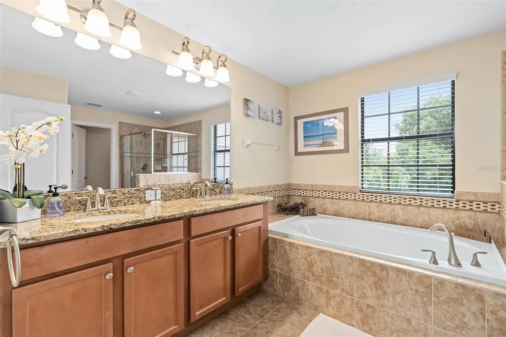 1476 Moon Valley Drive Davenport FL 33896