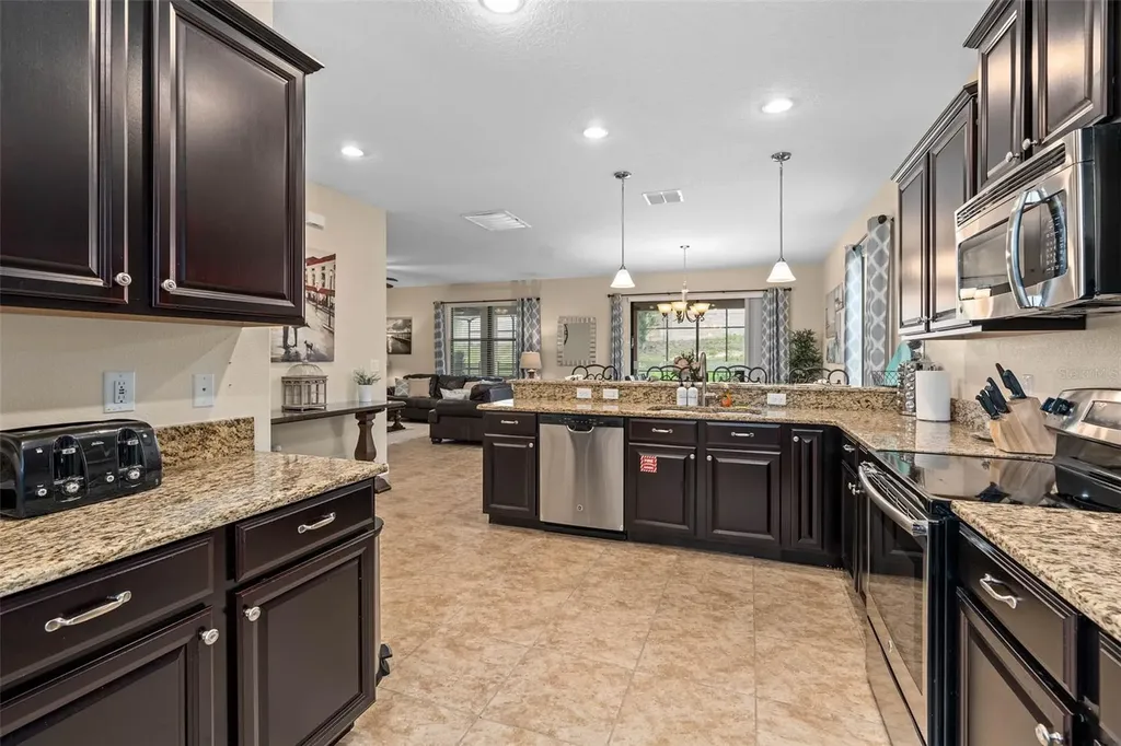1476 Moon Valley Drive Davenport FL 33896