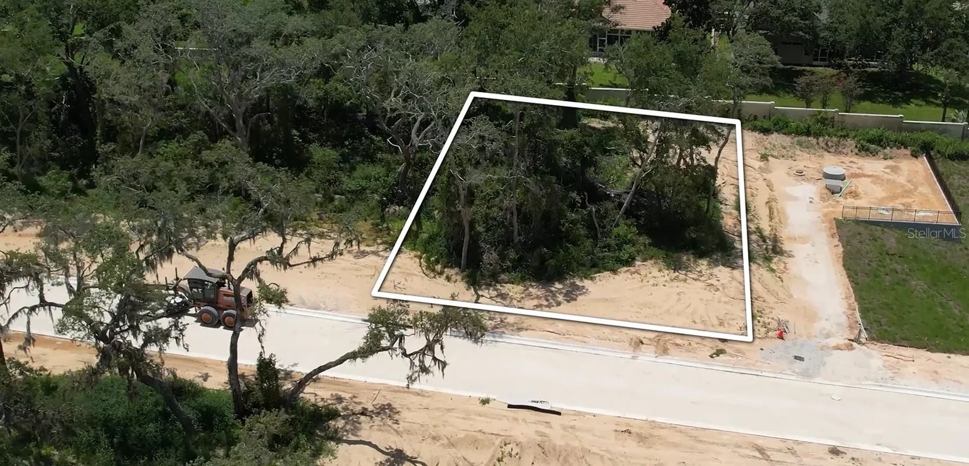 142 Tranquil Mirror Lake Court Clermont FL 34711