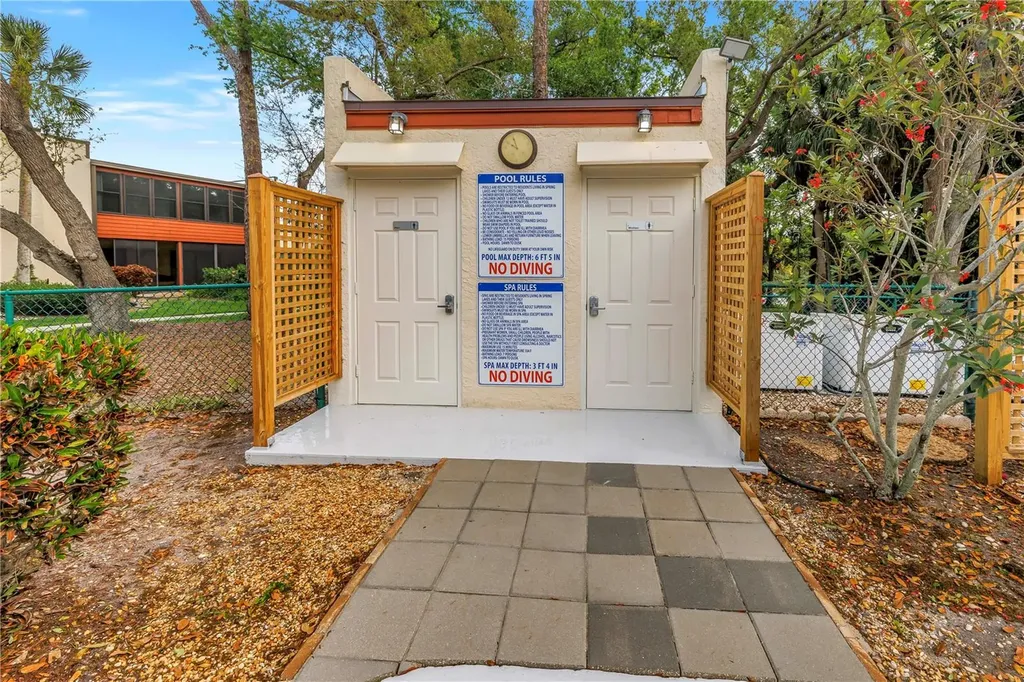 415 Spring Lakes Boulevard Bradenton FL 34210