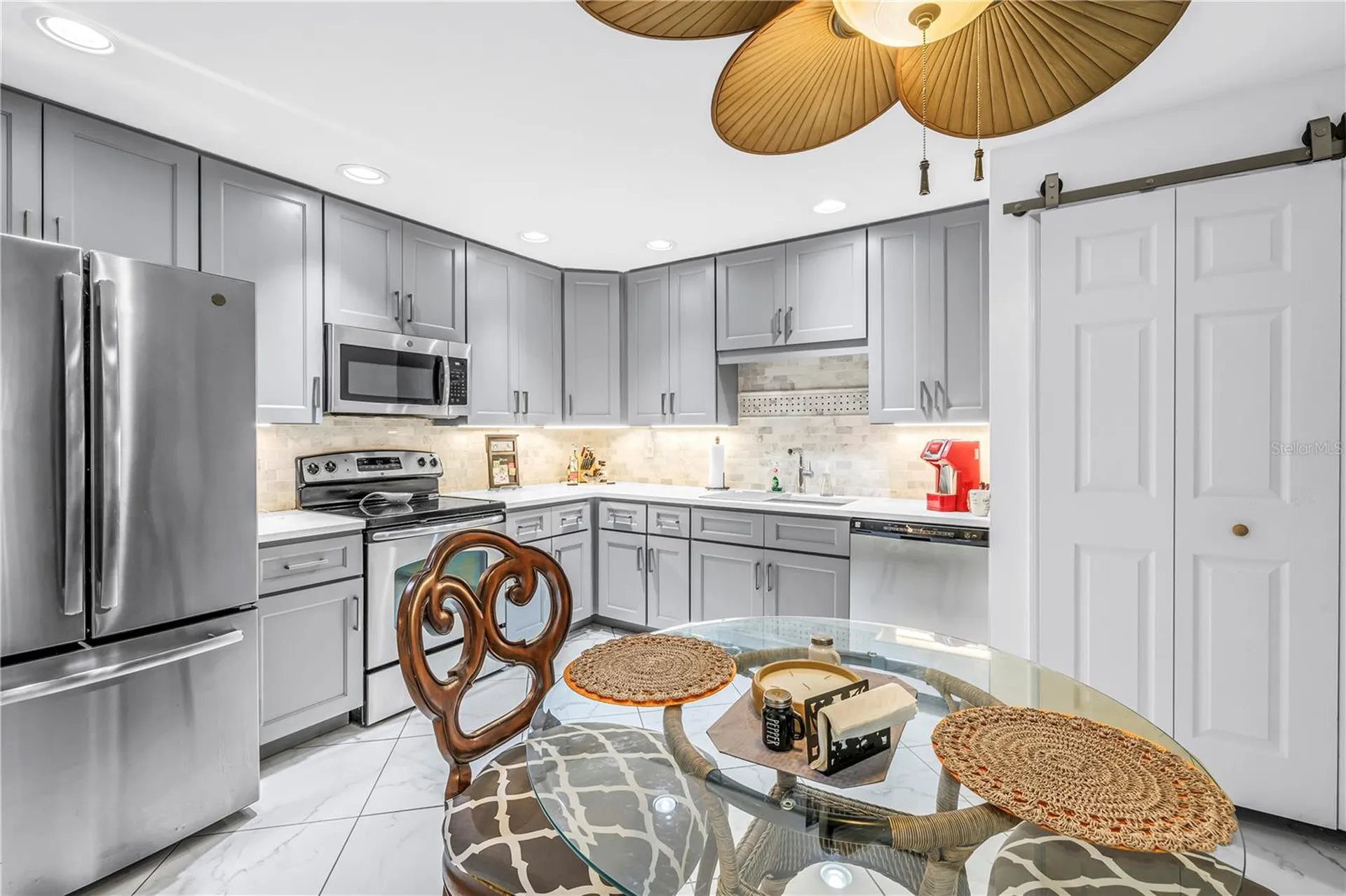 415 Spring Lakes Boulevard Bradenton FL 34210