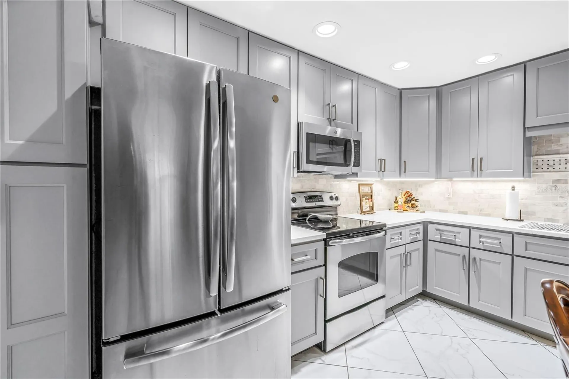 415 Spring Lakes Boulevard Bradenton FL 34210