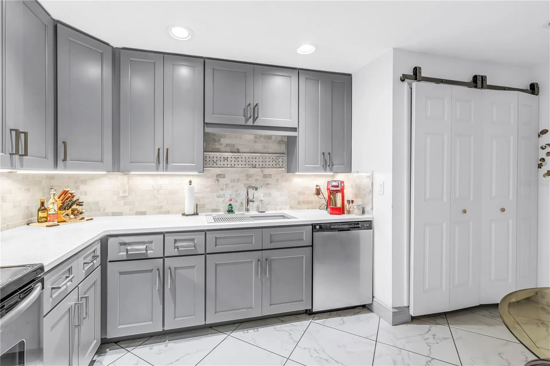 415 Spring Lakes Boulevard Bradenton FL 34210