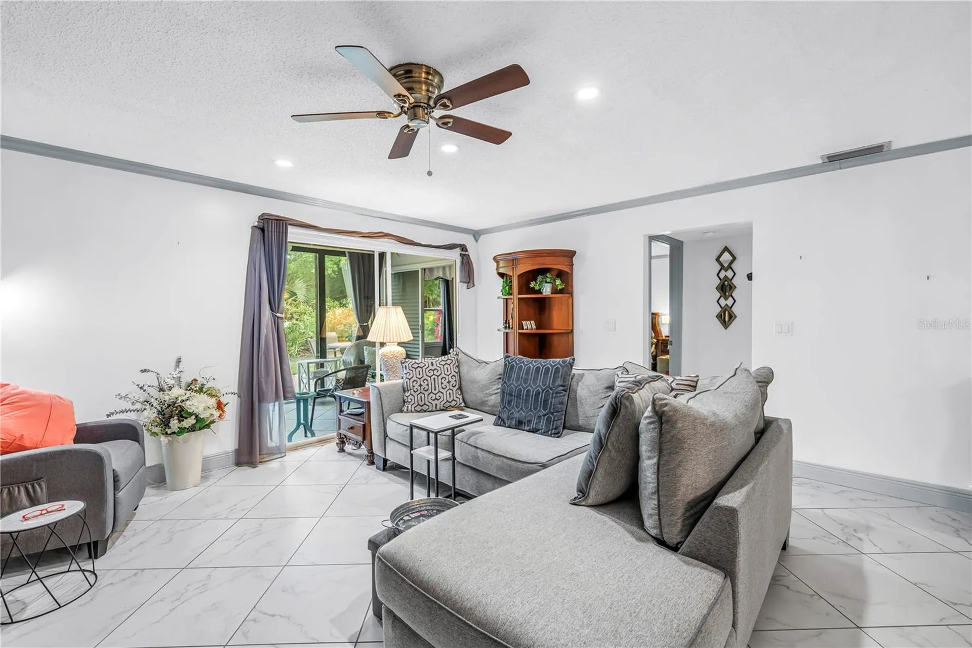 415 Spring Lakes Boulevard Bradenton FL 34210