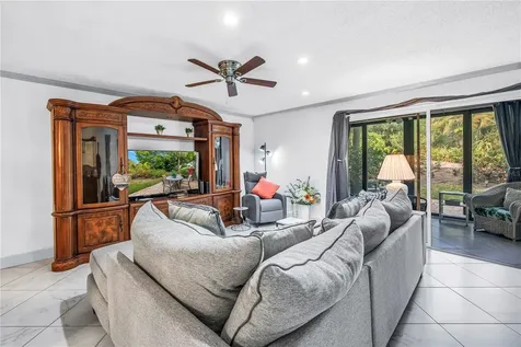 415 Spring Lakes Boulevard Bradenton FL 34210