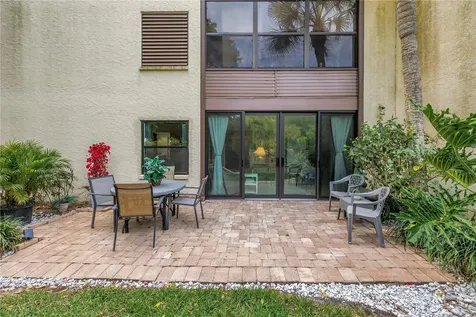 415 Spring Lakes Boulevard Bradenton FL 34210