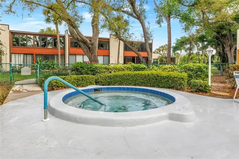 415 Spring Lakes Boulevard Bradenton FL 34210