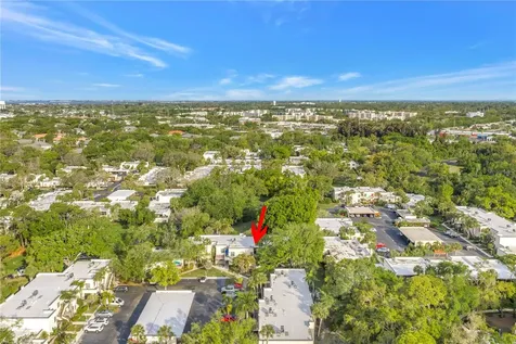 415 Spring Lakes Boulevard Bradenton FL 34210
