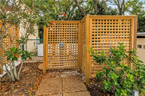 415 Spring Lakes Boulevard Bradenton FL 34210