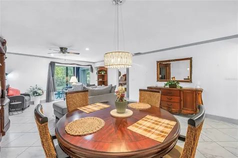 415 Spring Lakes Boulevard Bradenton FL 34210
