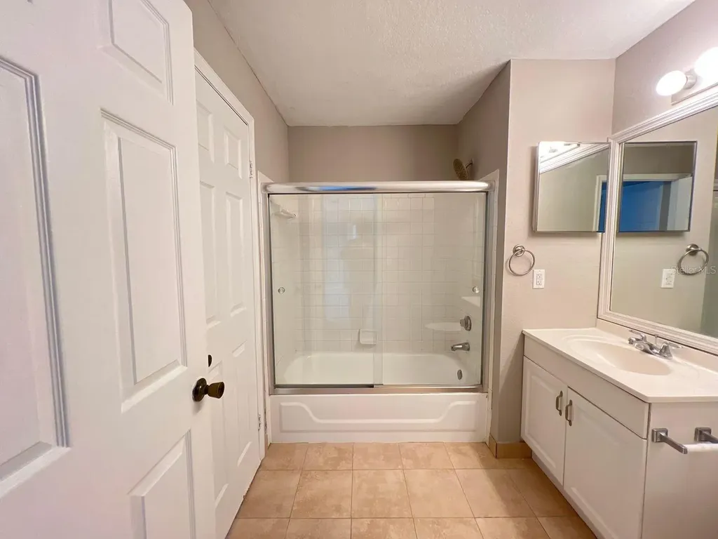 7511 Seurat Street Orlando FL 32819