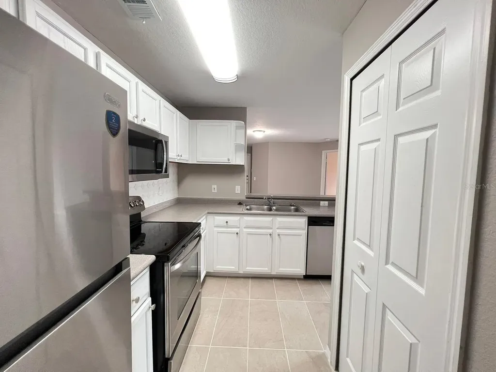 7511 Seurat Street Orlando FL 32819