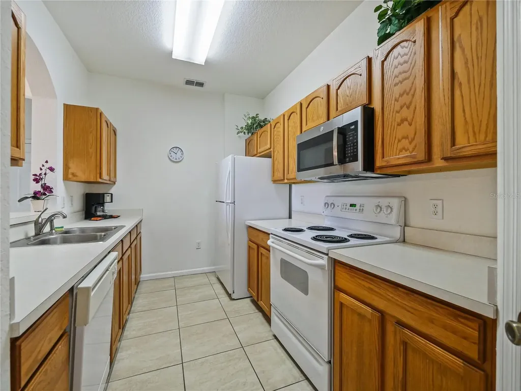 7675 Comrow Street Kissimmee FL 34747