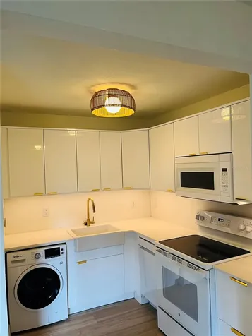 3914 W Neptune Street Tampa FL 33629