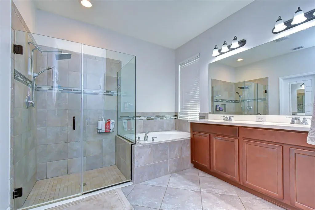 5821 Jasper Glen Drive Lithia FL 33547