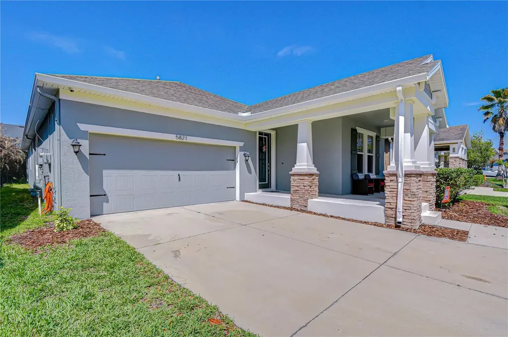5821 Jasper Glen Drive Lithia FL 33547