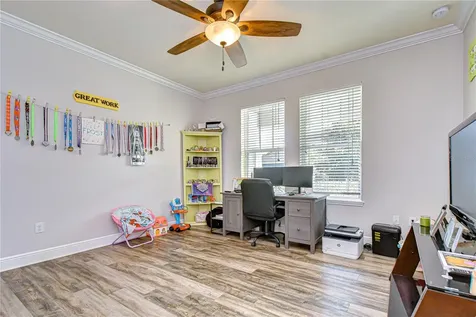 5821 Jasper Glen Drive Lithia FL 33547