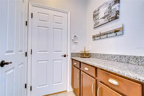 5821 Jasper Glen Drive Lithia FL 33547