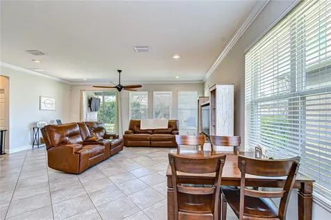 5821 Jasper Glen Drive Lithia FL 33547