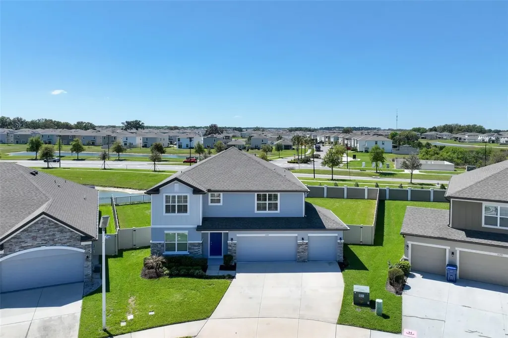 31300 Kale Brooks Court San Antonio FL 33576