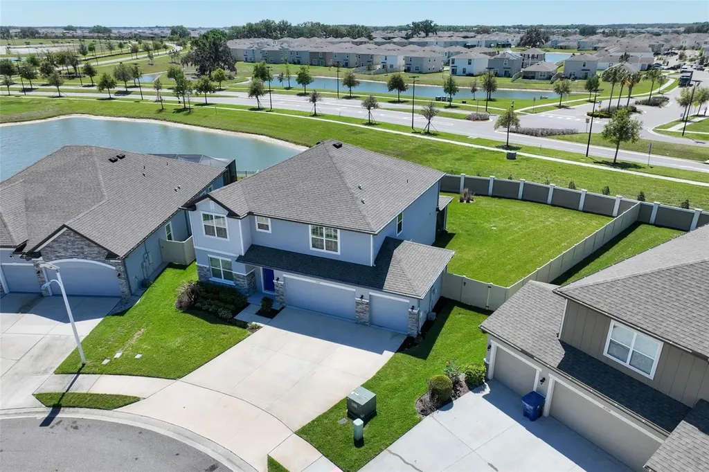 31300 Kale Brooks Court San Antonio FL 33576
