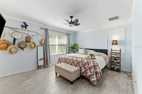 2440 Retreat View Circle Sanford FL 32771
