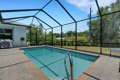 1 Brogden Court SE Winter Haven FL 33880