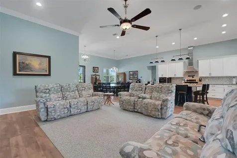 1 Brogden Court SE Winter Haven FL 33880