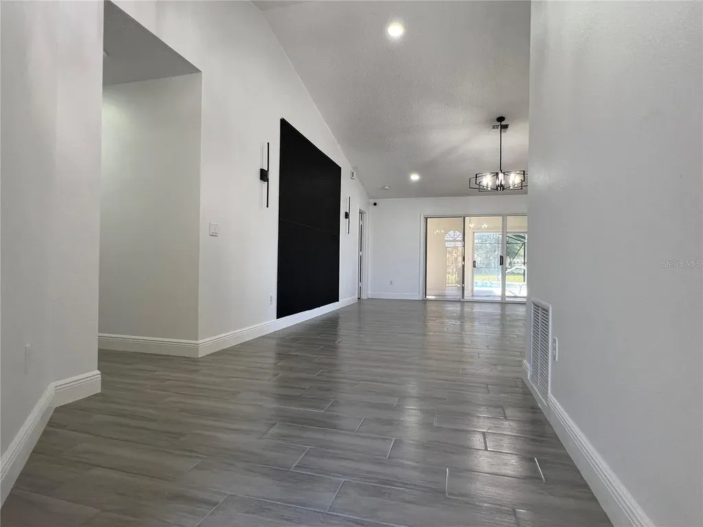 10 Hickory Loop Ocala FL 34472