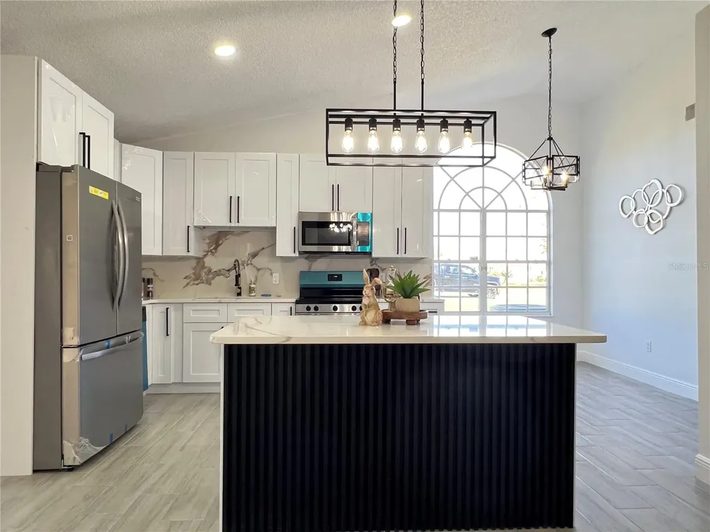 10 Hickory Loop Ocala FL 34472