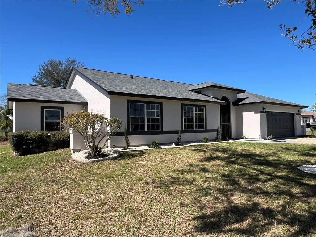 10 Hickory Loop Ocala FL 34472