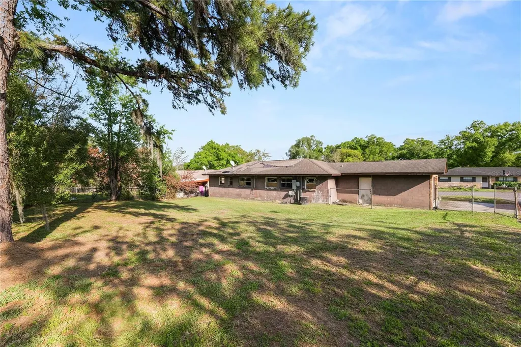 1219 Robert King High Drive Lakeland FL 33805