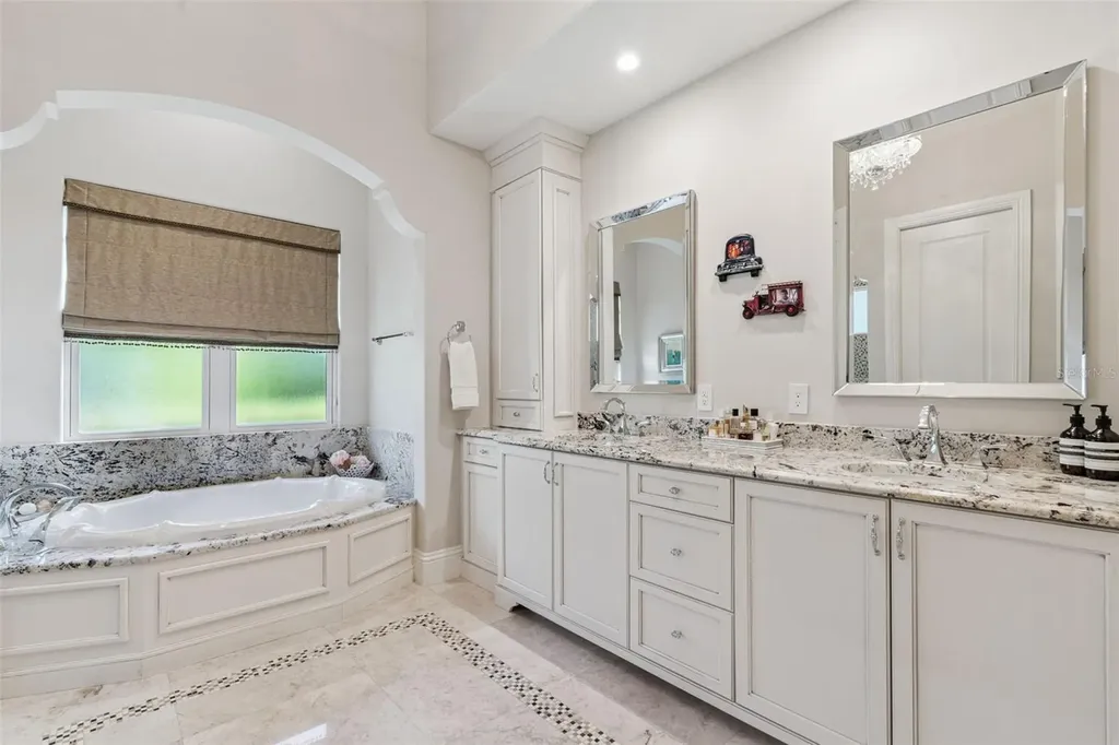 5067 Sawyer Cove Way Windermere FL 34786