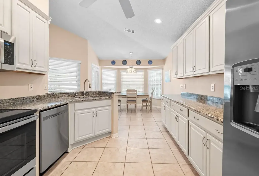 327 Caloosa Woods Lane Sun City Center FL 33573