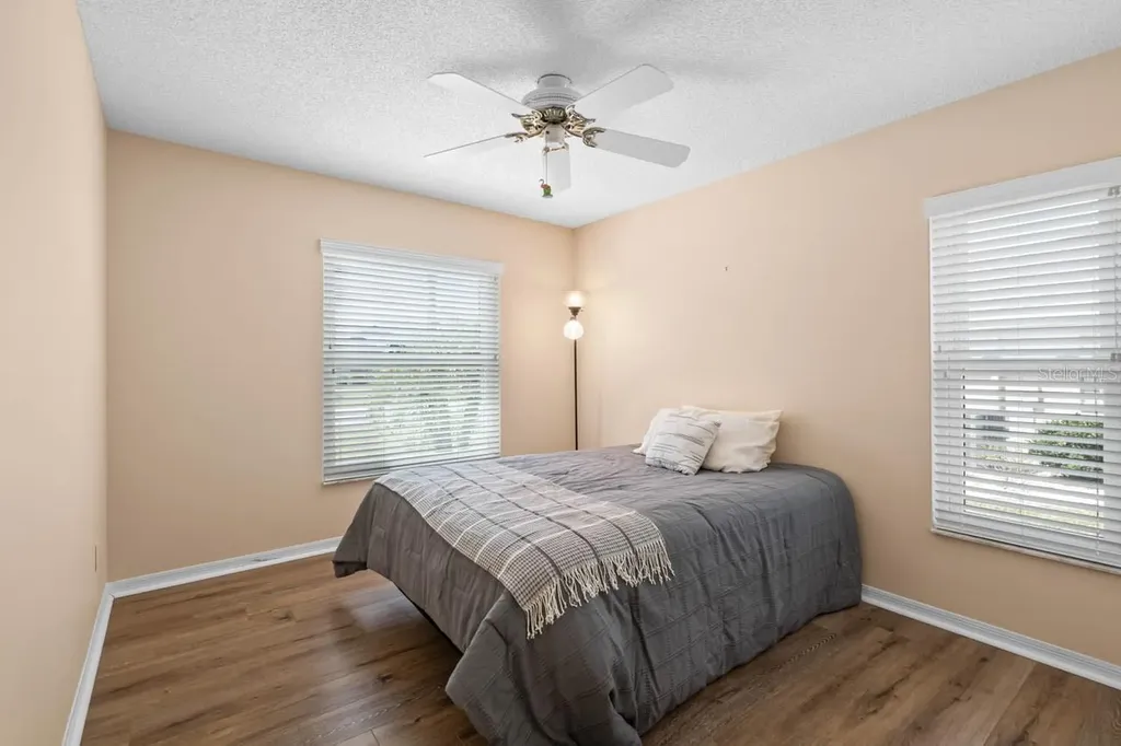 327 Caloosa Woods Lane Sun City Center FL 33573