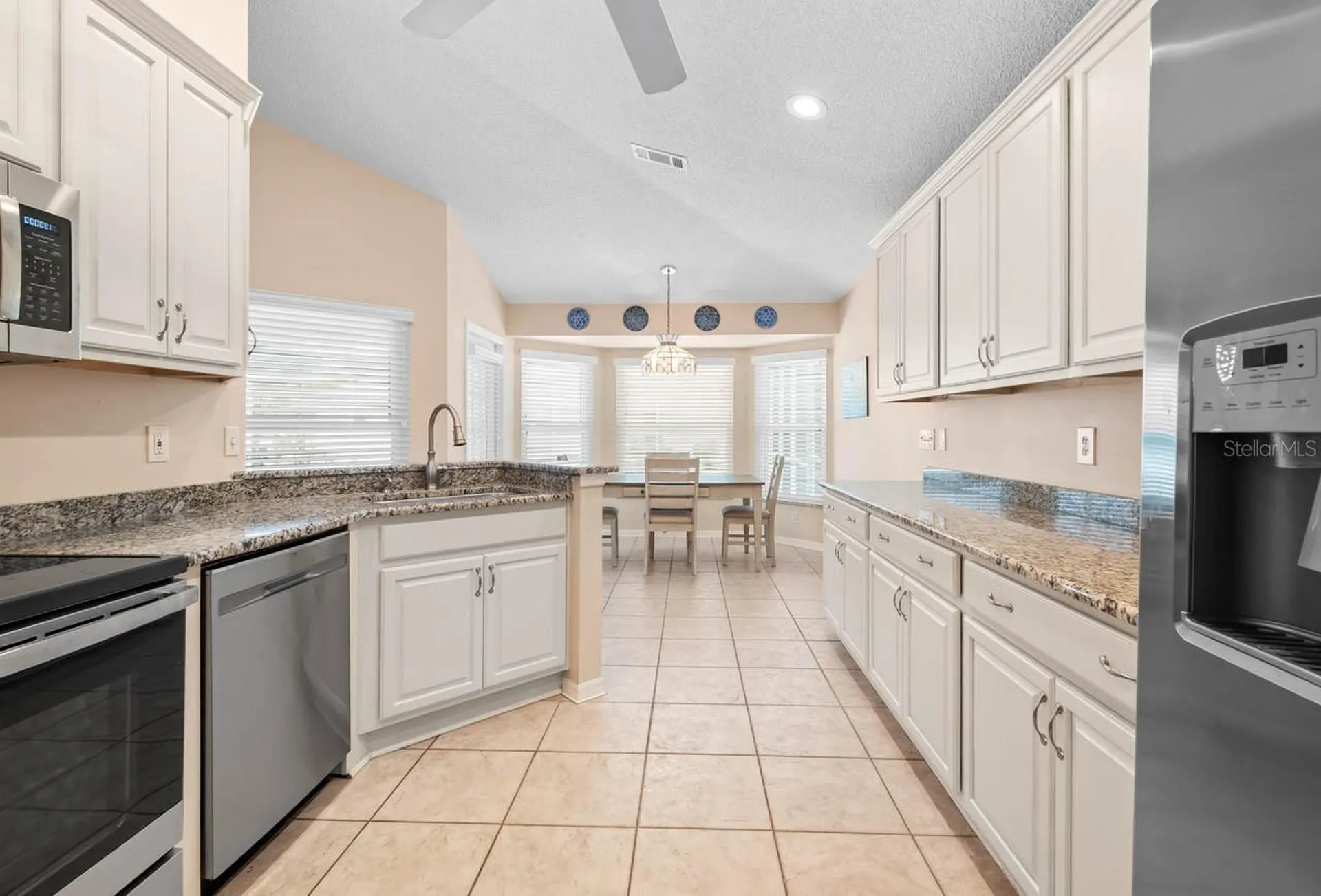 327 Caloosa Woods Lane Sun City Center FL 33573