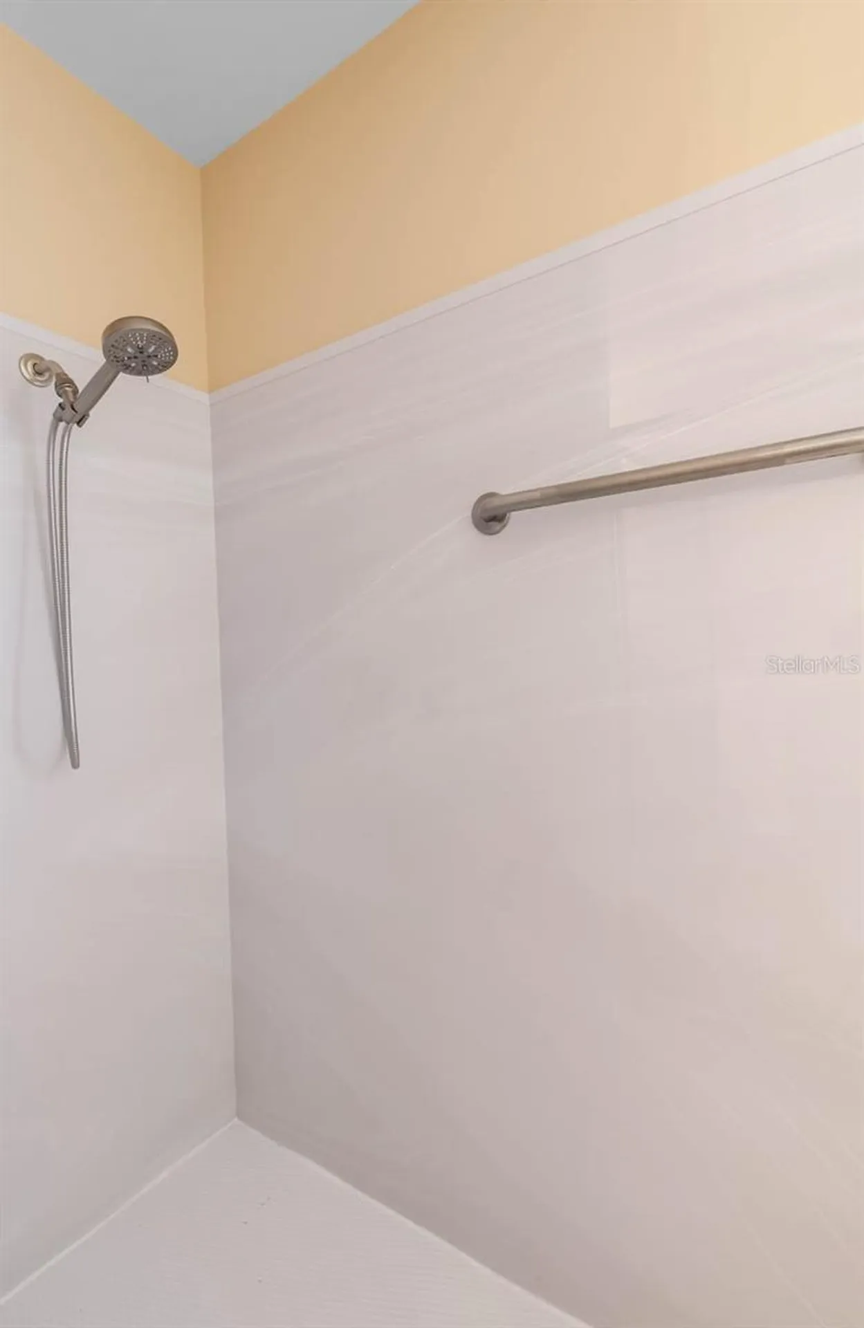 327 Caloosa Woods Lane Sun City Center FL 33573